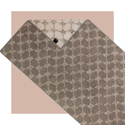 Farbe des Jahres, Mocha Mousse, Handtuch