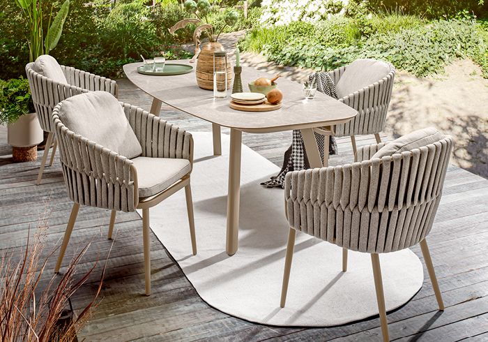 beige, helle Gartenmöbel, Terrassenmöbel, Balkonmöbel