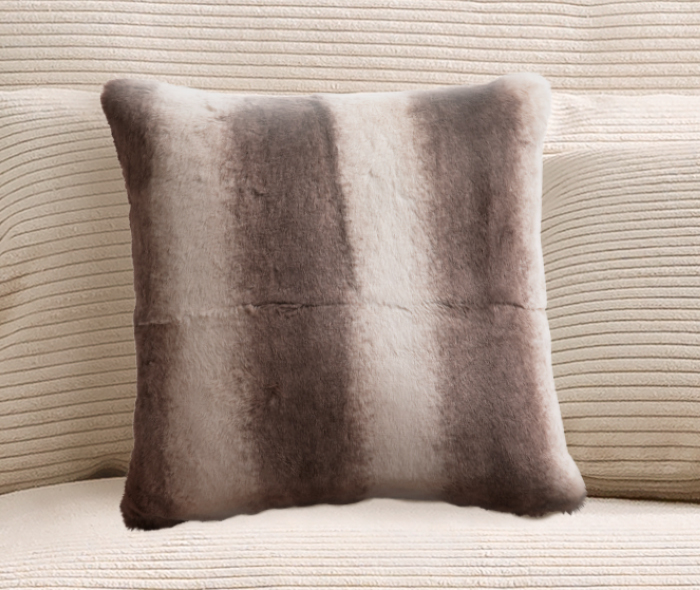 Geschenke, Geschenkideen, Weihnachtsgeschenk, Kissen, Fake Fur